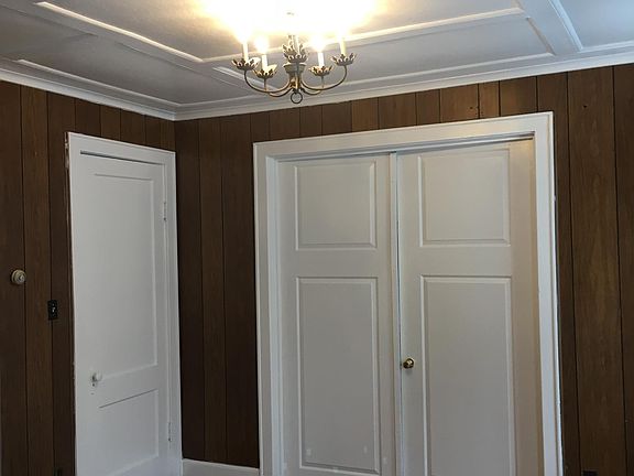 5th image of 112 Glahn Ave Floor 1
