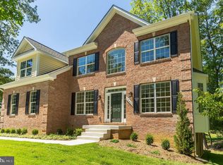 12429 Surrey Circle Dr, Fort Washington, MD 20744