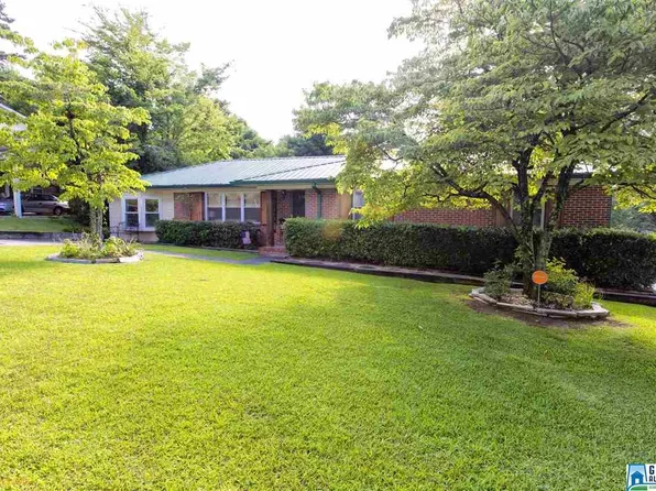 2213 Haden St, Hoover, AL 35226