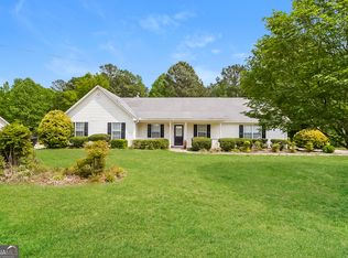 104 Old Stonewall Dr, Locust Grove, GA 30248