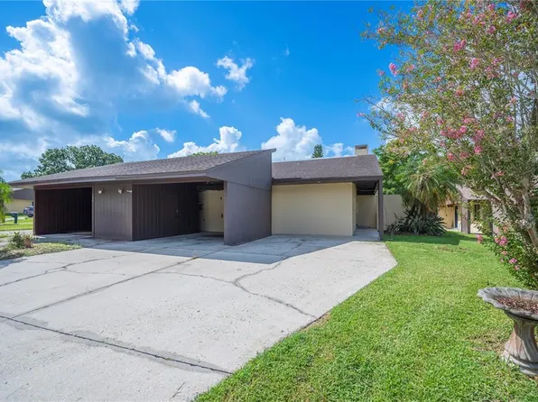 341 Lake Harris Dr, Lakeland, FL 33813