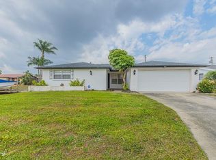 1111 Royalwood Dr, Holiday, FL 34690
