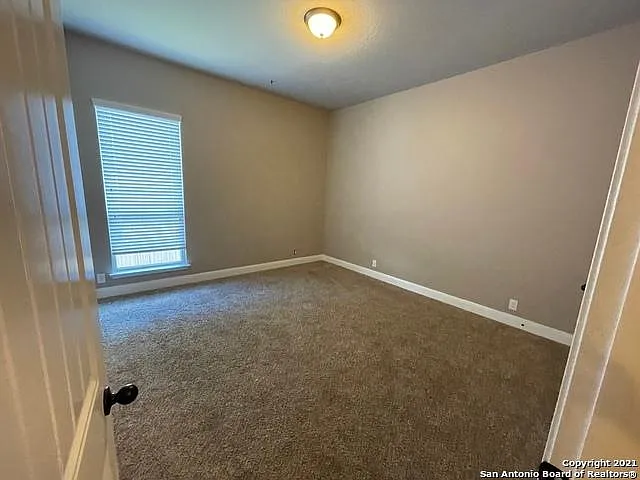 26946 Millstone Cv — Photo 25