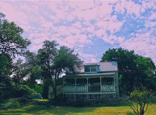 16 Oak Crest Rdg, Wimberley, TX 78676