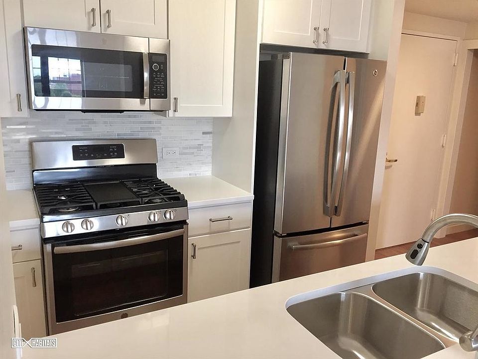 1st image of 7525 153rd St APT 641