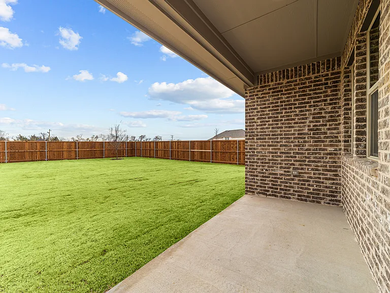 512 Sunflower Trl — Photo 18