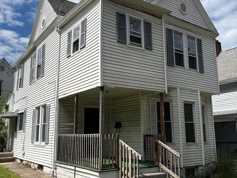 1st image of 1922 Cherry St #1