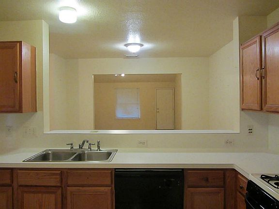 3rd image of 11118 Fern Terrace Dr