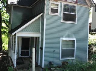 613 Pioneer St, Kalamazoo, MI 49008