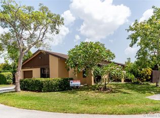 10832 SW 132 Circle Ct, Miami, FL 33186