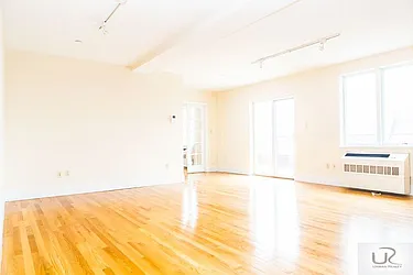 Rented by Urban Realty NYC