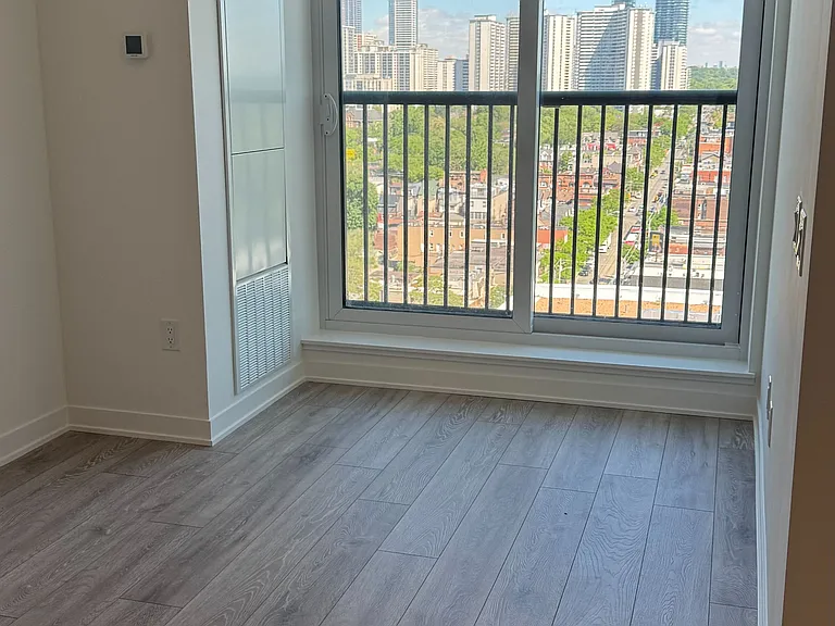 10 Oak St #1609 — Photo 7