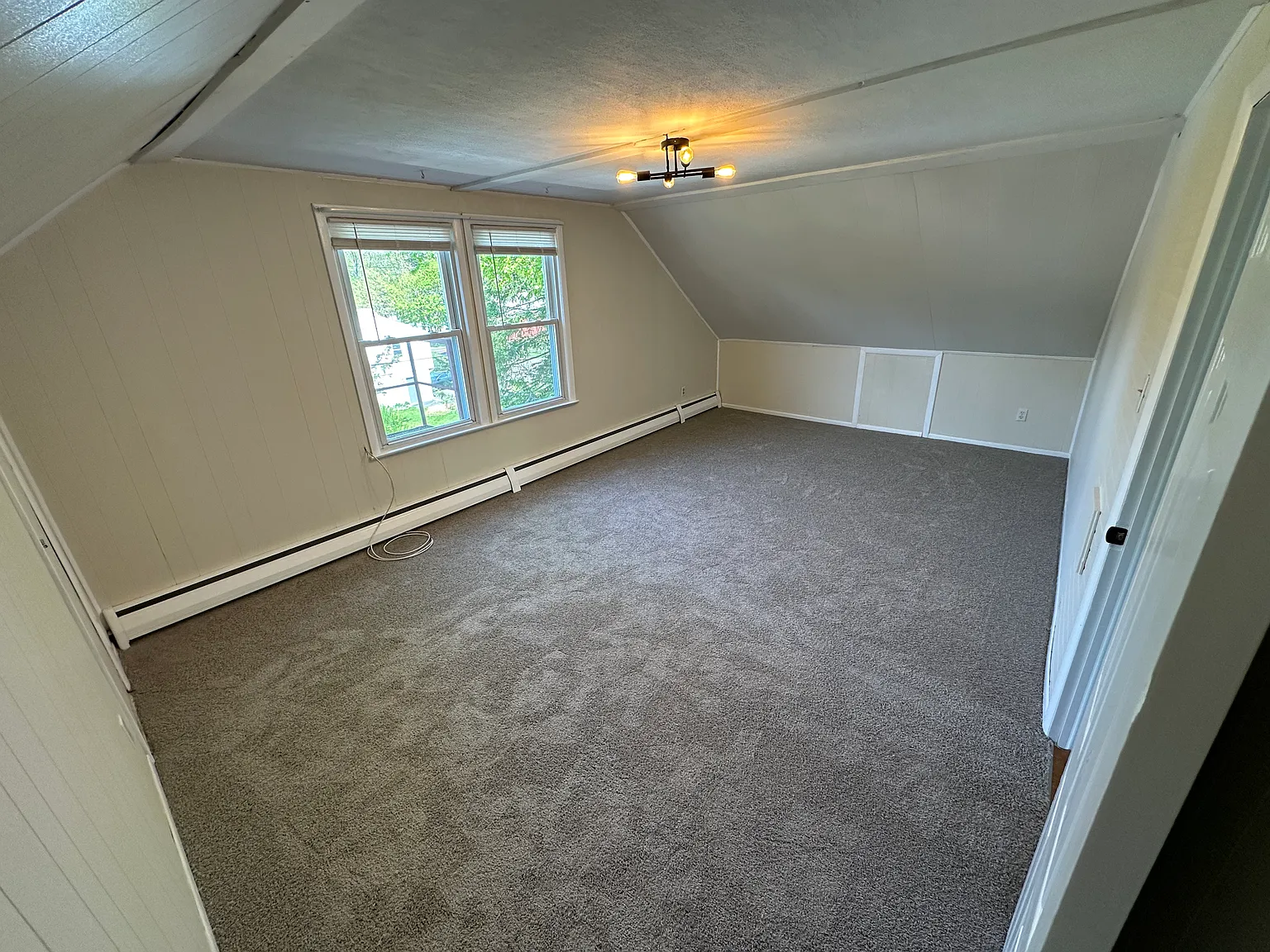 1 bed, 750 sqft, $1,500 — Photo 3