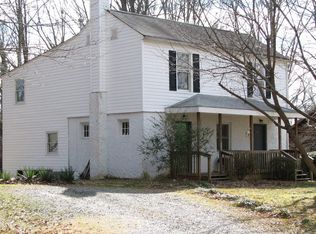 10 Robinhood Cir, Winston Salem, NC 27106