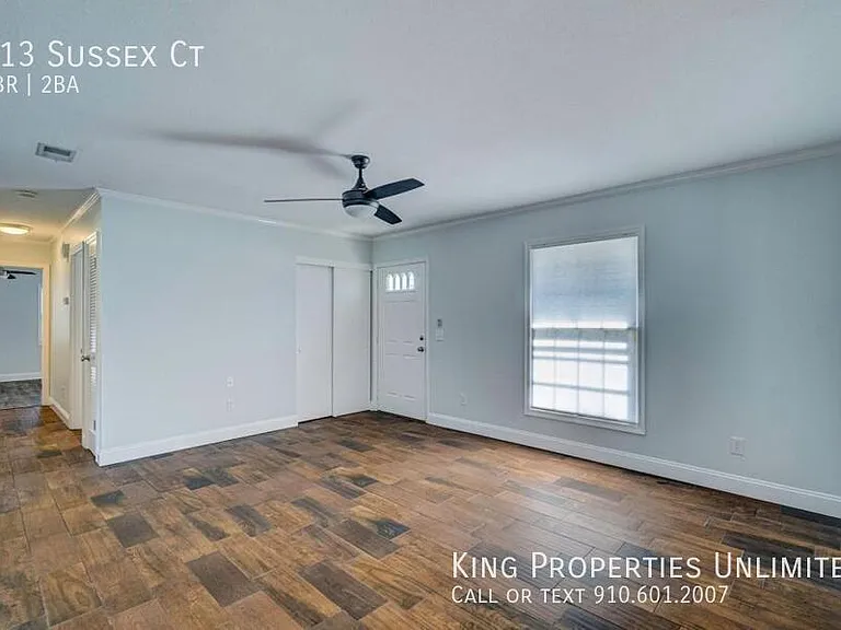 313 Sussex Ct — Photo 19