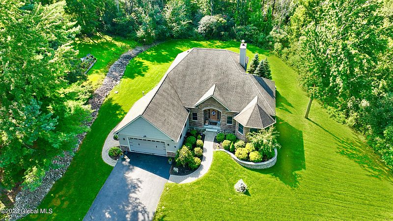 2nd image of 152 Ashdown Road