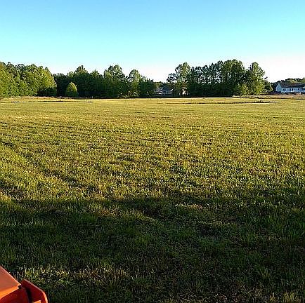 5th image of 212 Green Pasture Pointe Dr