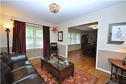 5th image of 9733 Westview Dr