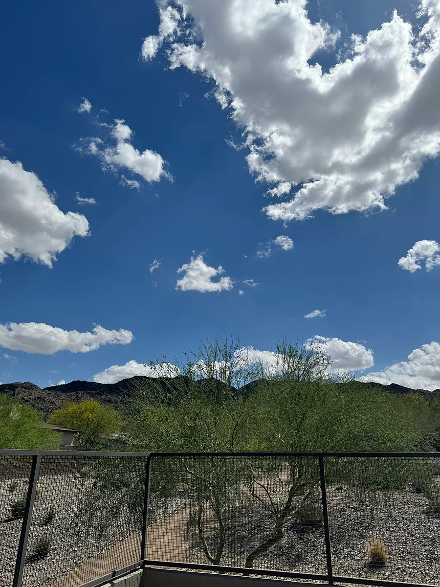Beautiful Mountain Views from Backyard - 835 E Hopi Trl