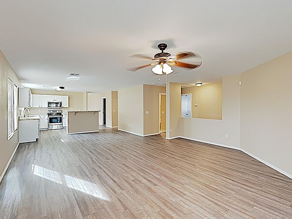 4th image of 8444 E Neville Ave