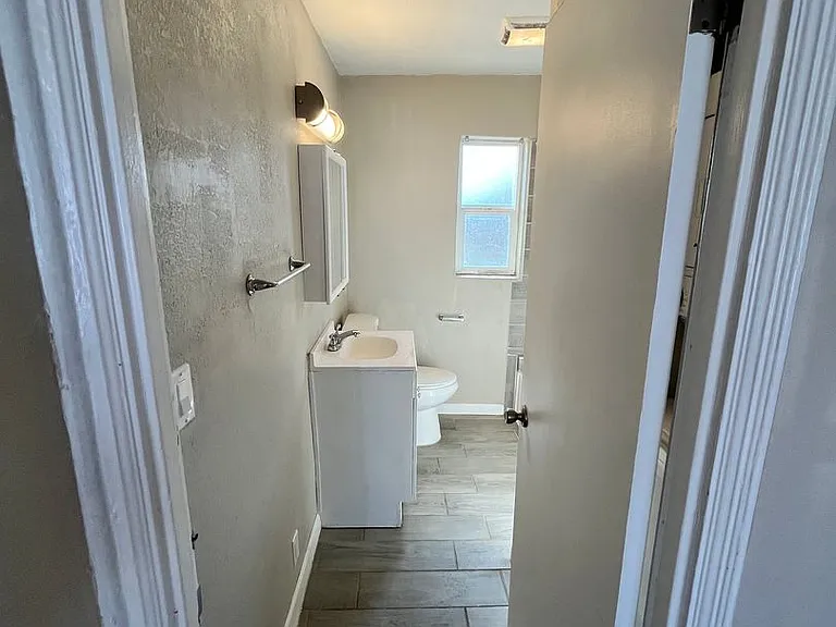 220 E Fort Lowell Rd — Photo 14