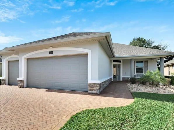 8168 Lake James Dr, Lakeland, FL 33810
