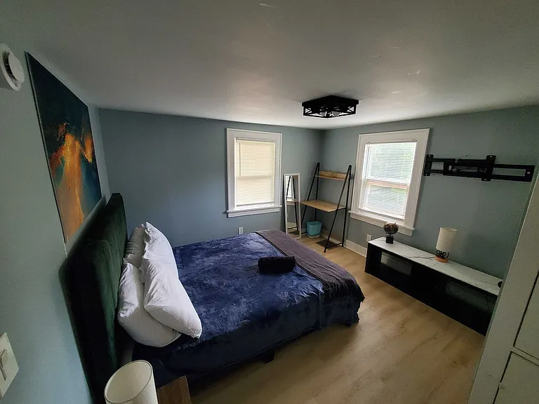 4207 Albany St — Photo 9