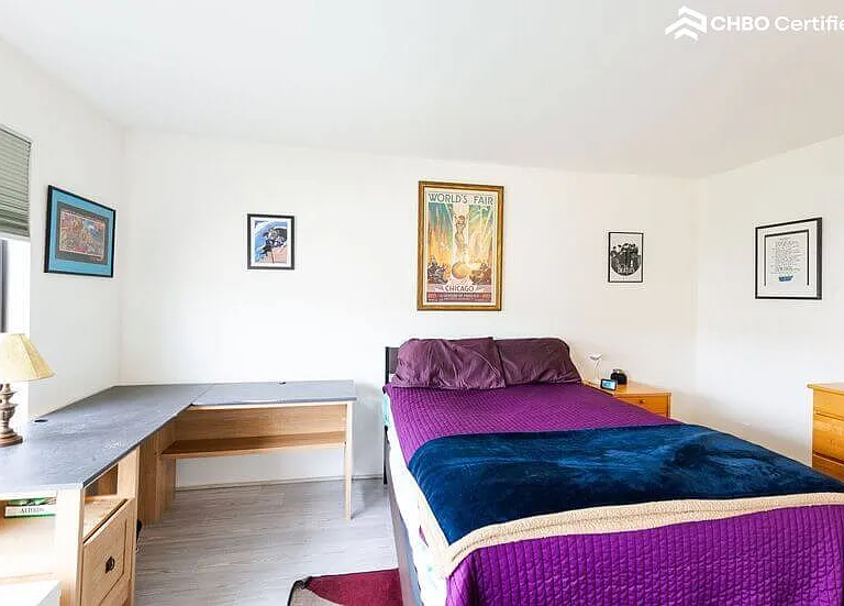 Full Bed in bedroom 1