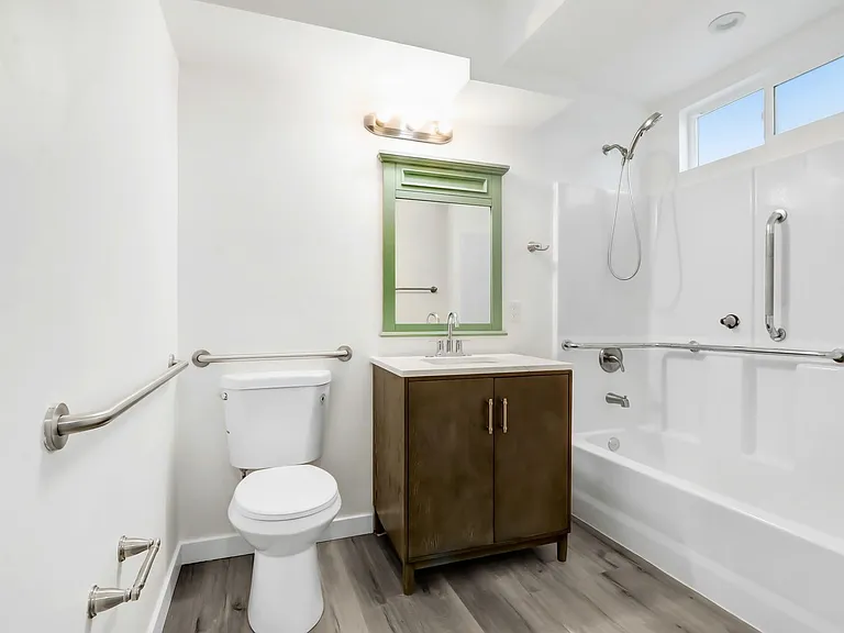 Pueblo Bonito Apartments — Photo 12