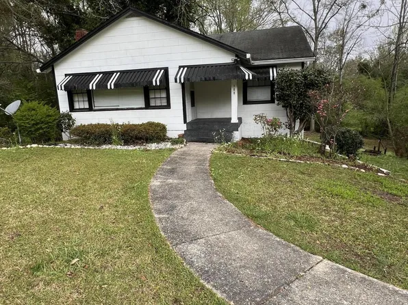 1885 Trussell Rd, Alexander City, AL 35010