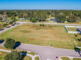 3294 Ranchdale Dr, Plant City, FL 33566