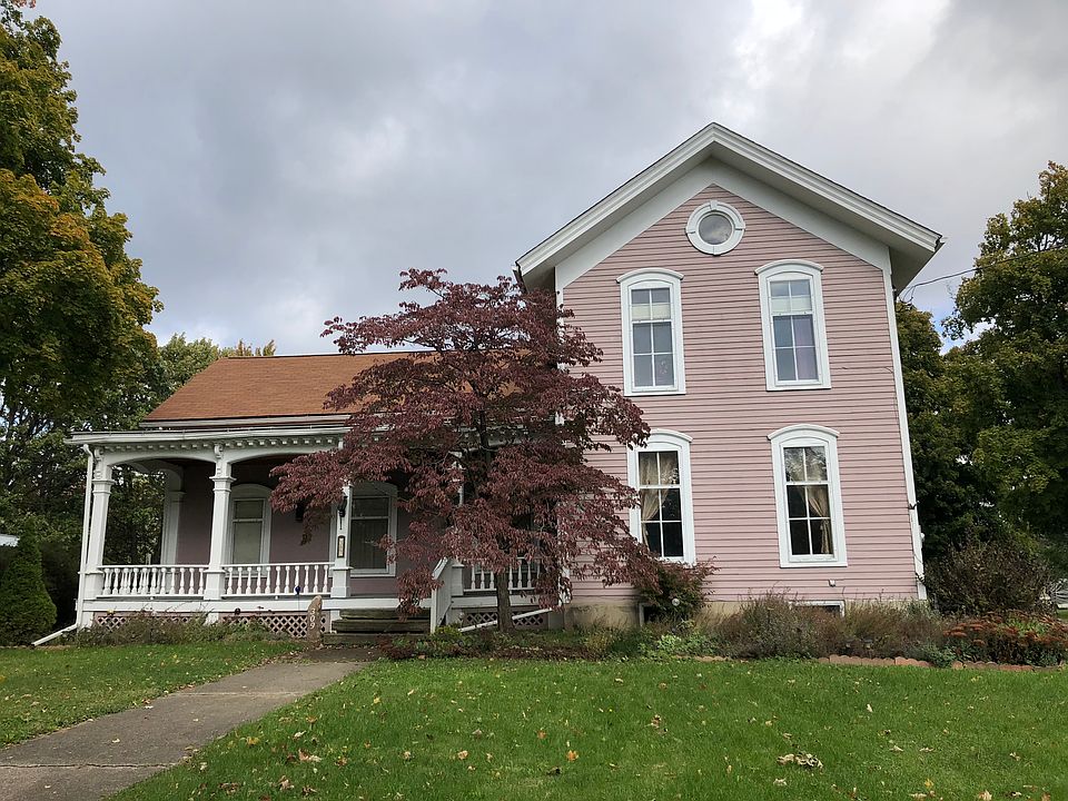 1st image of 309 E Herrick Ave