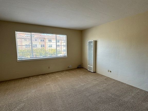 2nd image of 5 Aragon Blvd #10
