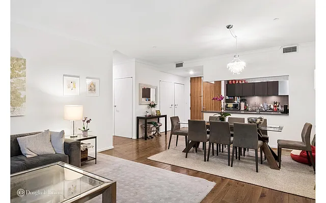 Rented by Douglas Elliman | media 14