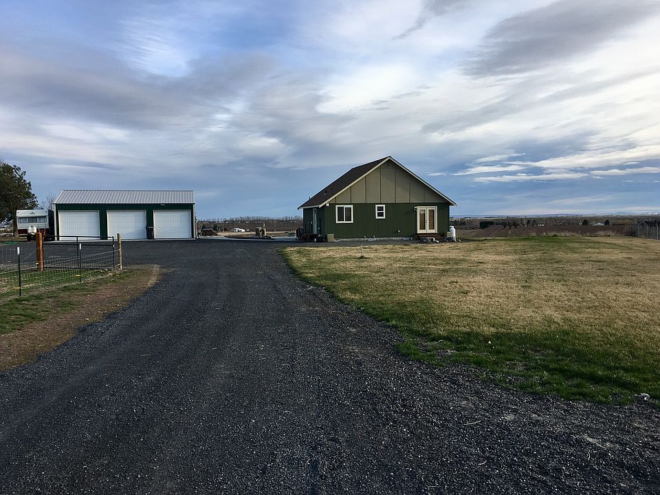 1st image of 4617 Road 7.5 NE