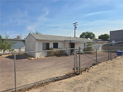 435 S 1st Ave, Barstow, CA, 92311