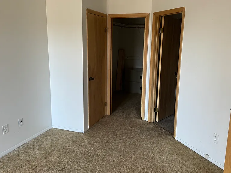 3407 Oak Alley Ct #405 — Photo 6