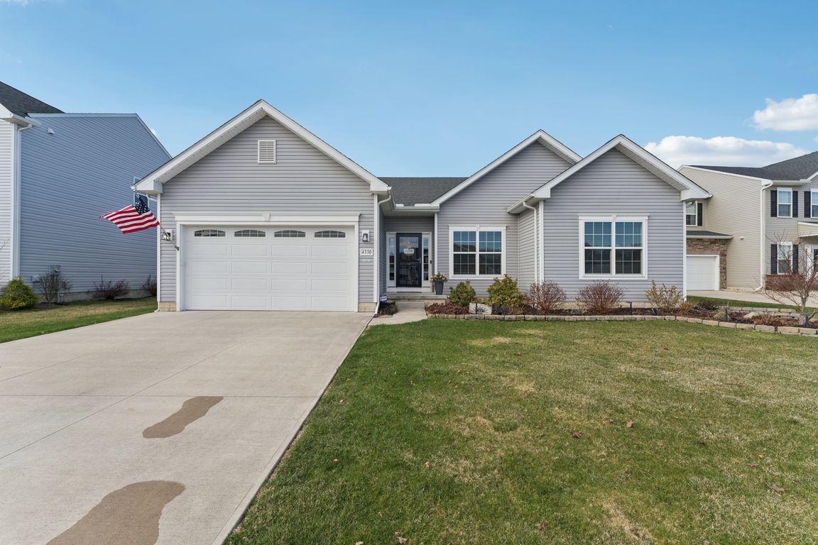 Weathervane Dr-S2903-001.jpg