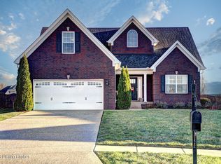 152 Vista Ct, Shepherdsville, KY 40165