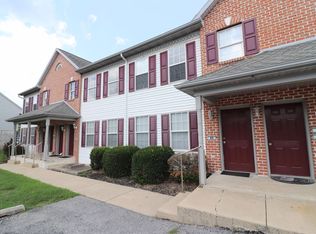 88 Oriole Dr, Ephrata, PA 17522
