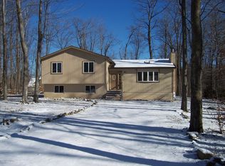 5581 Minisink Ave, Tobyhanna, PA 18466