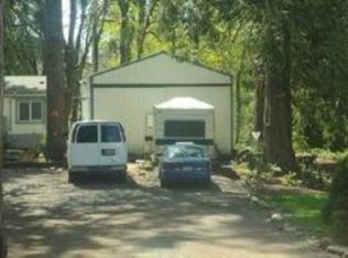 24944 SE McGuffey Ln, Eagle Creek, OR 97022
