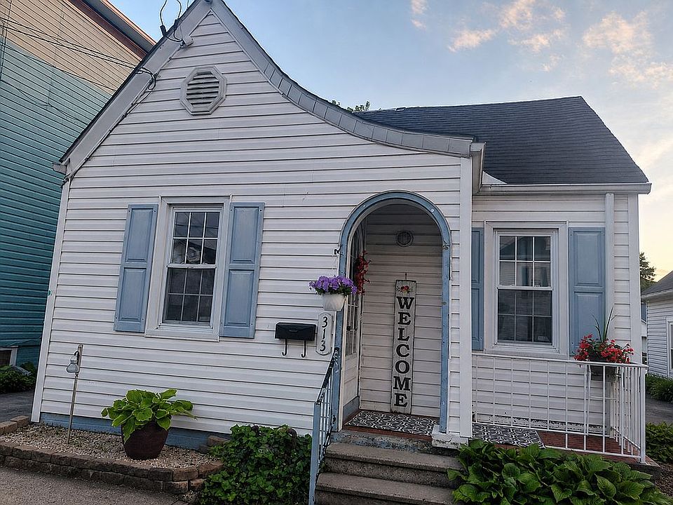 1st image of 313 Rosemont Ave