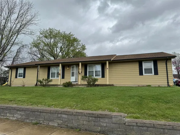 1213 Arbor Ln, Pacific, MO 63069