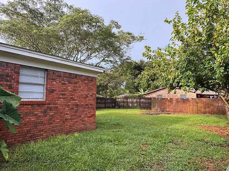 9180 Bowman Ave — Photo 10