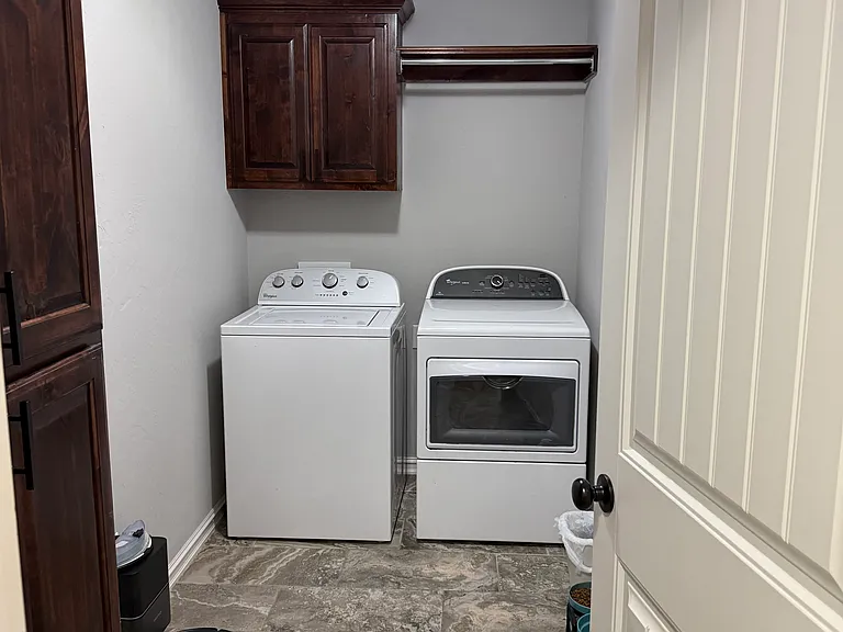 14638 Maple Ave — Photo 34
