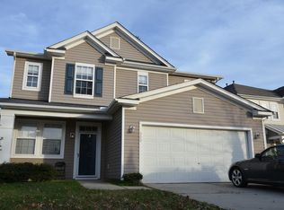 500 Steedmont Dr, Holly Springs, NC 27540
