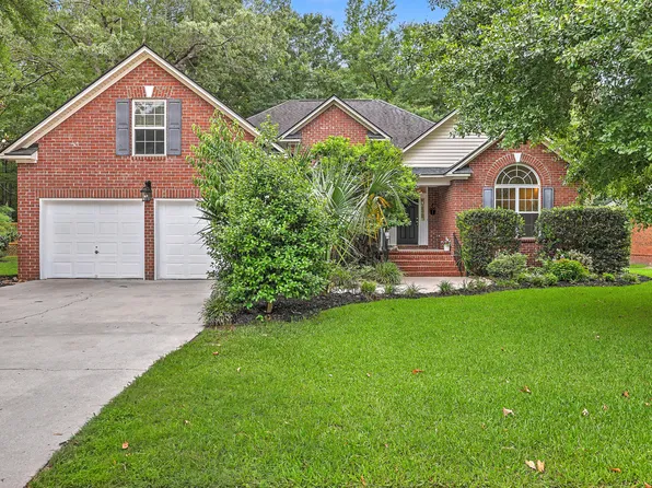 8708 Alexandria Dr, North Charleston, SC 29420