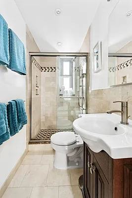 Sold by Compass | media 6