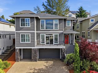 14713 SE Page Park Ct, Happy Valley, OR 97086